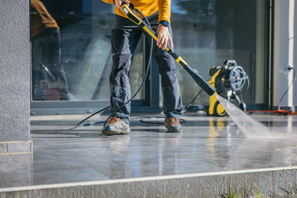 Best Patio and Deck Pressure Washing  in Belle Plaine, IA